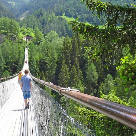 Aragon E112 By Interhome *