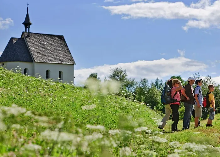 Aragon E112 By Interhome