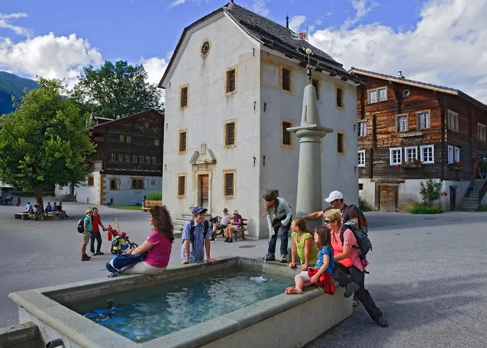 Aragon E112 By Interhome פיש