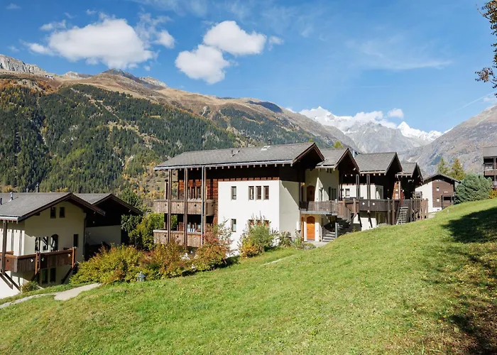 Aragon E112 By Interhome *