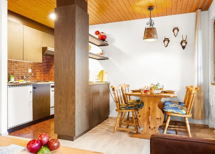 Aragon E112 By Interhome