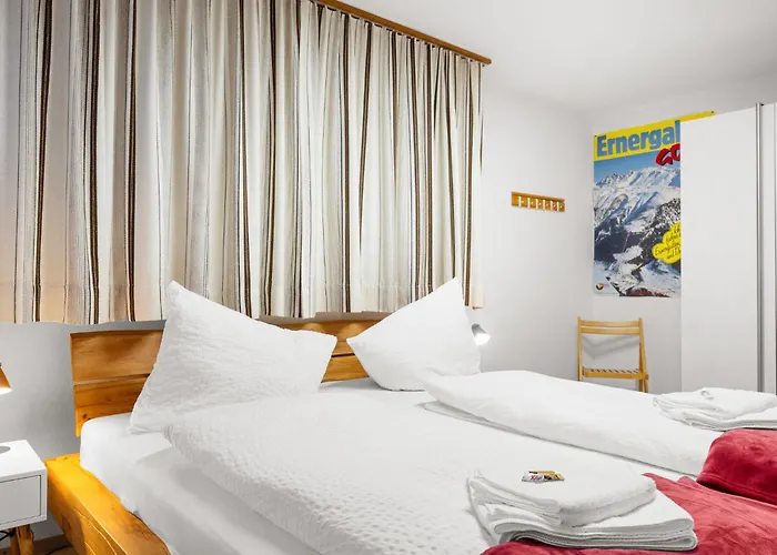 Aragon E112 By Interhome פיש