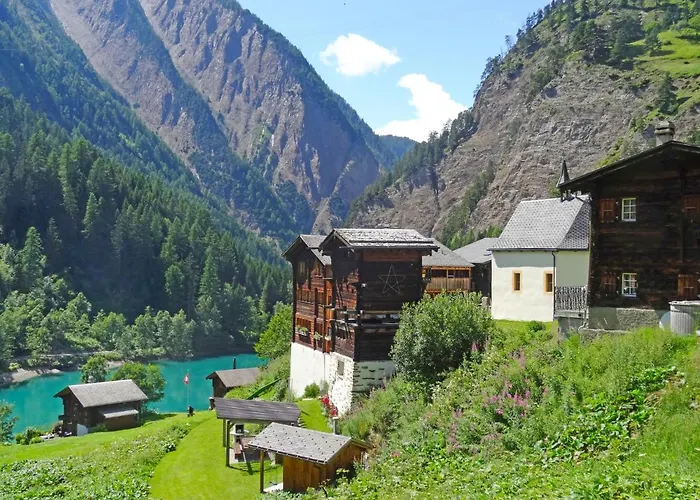 Aragon E112 By Interhome *